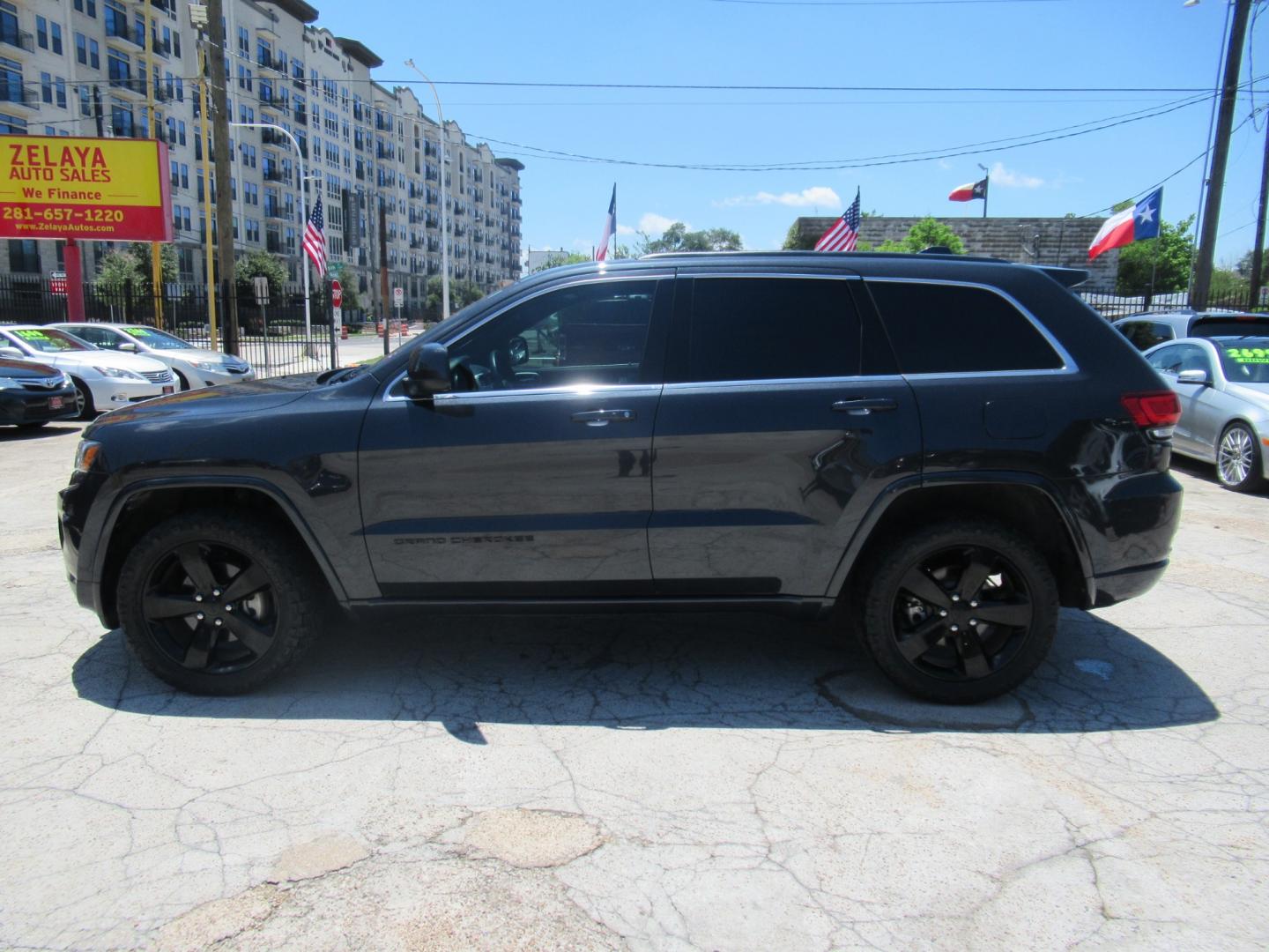 2015 Black /Black Jeep Grand Cherokee ALTITUDE (1C4RJFAGXFC) with an 3.6L V6 F DOHC 24V engine, Automatic transmission, located at 1511 North Shepherd Dr., Houston, TX, 77008, (281) 657-1221, 29.798361, -95.412560 - 2015 JEEP GRAND CHEROKEE ALTITUDE VIN: 1C4RJFAGXFC948318 1 C 4 R J F A G X F C 9 4 8 3 1 8 4 DOOR WAGON/SPORT UTILITY 3.6L V6 F DOHC 24V GASOLINE REAR WHEEL DRIVE W/ 4X4 - Photo#25